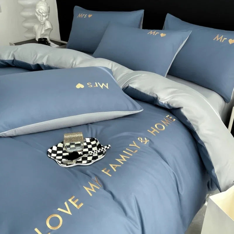 Parure de lit en coton égyptien nordique couleur bleue sur un lit king