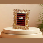 Présentoir bijoux compact 10x8cm sur table de chevet