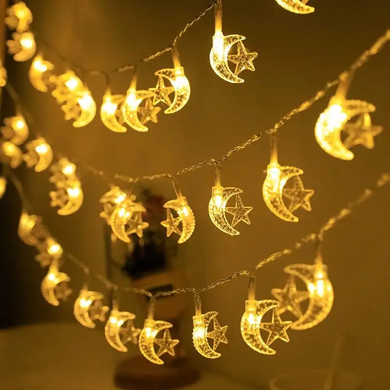 Guirlande lumineuse étoile lune 3M 20 LED allumée dans un salon