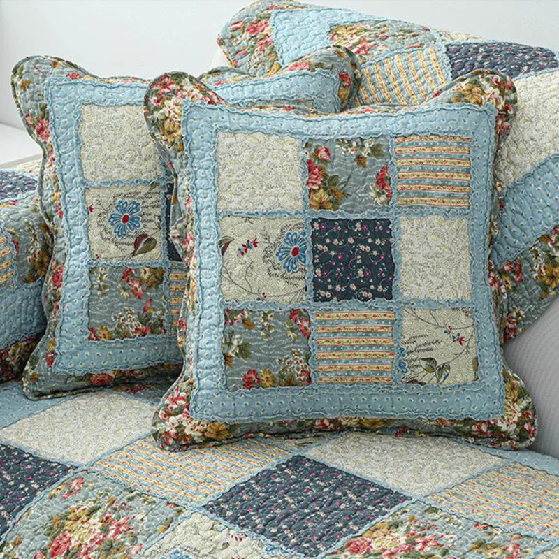 Variantes de couleurs de housse de canapé floral chez Ombre Interieur