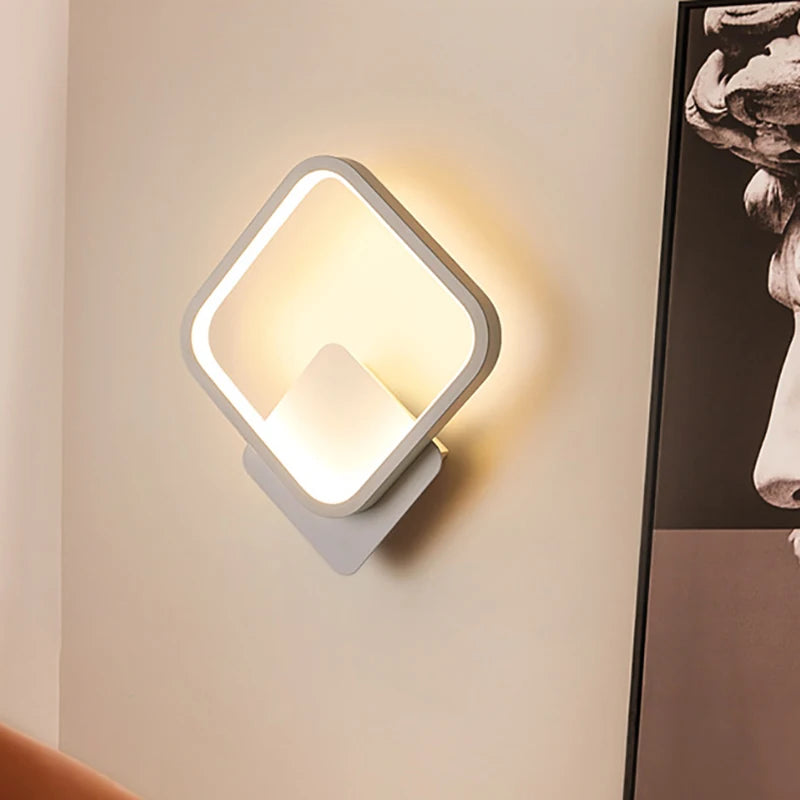 Détail de l'applique murale LED ronde avec abat-jour coloré