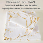 Détail motif marbre blanc sur housse de couette