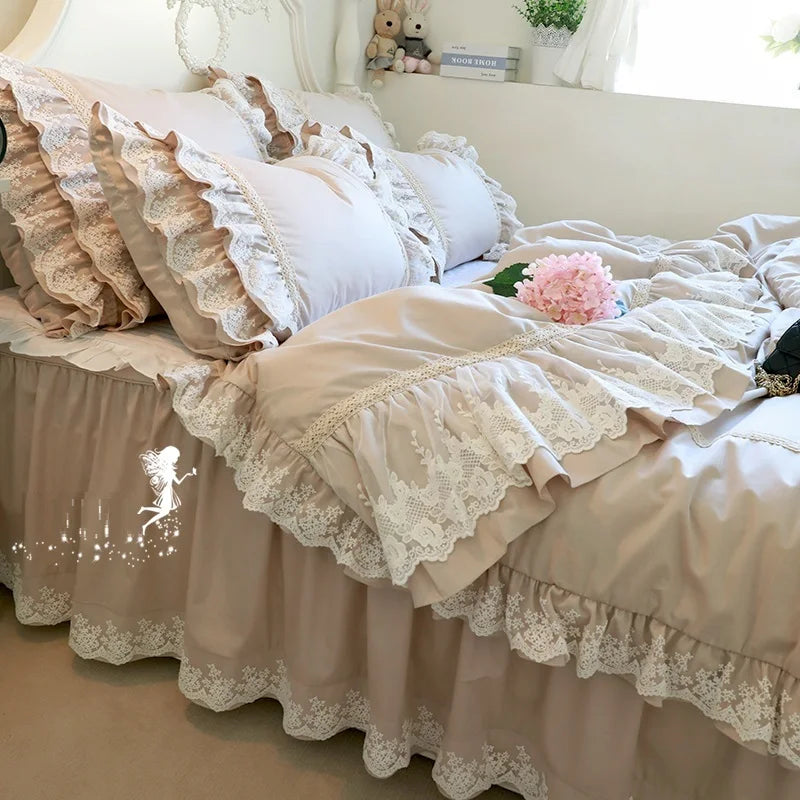 Housse de couette et taies d'oreiller dentelle