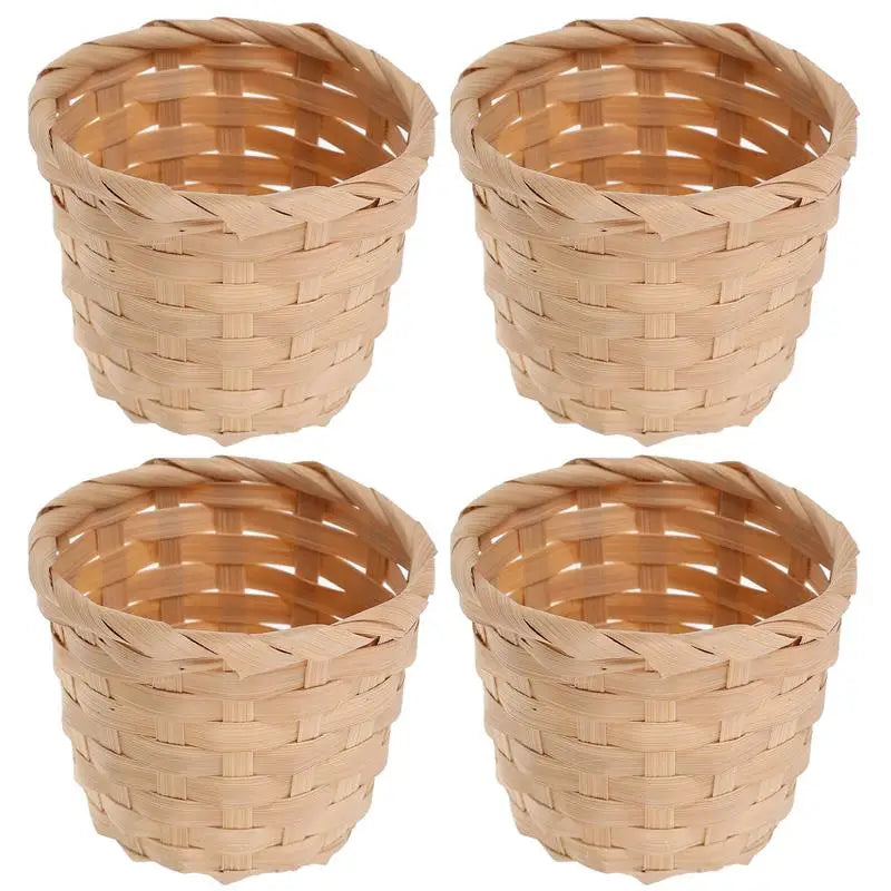 Décoration intérieure avec paniers en osier rustiques