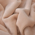 Détail texture velours corail housse de couette