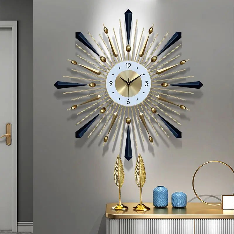 Horloge murale design contemporain blanche sur fond neutre