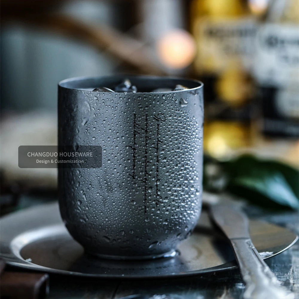 Tasse en acier inoxydable jaune design simple
