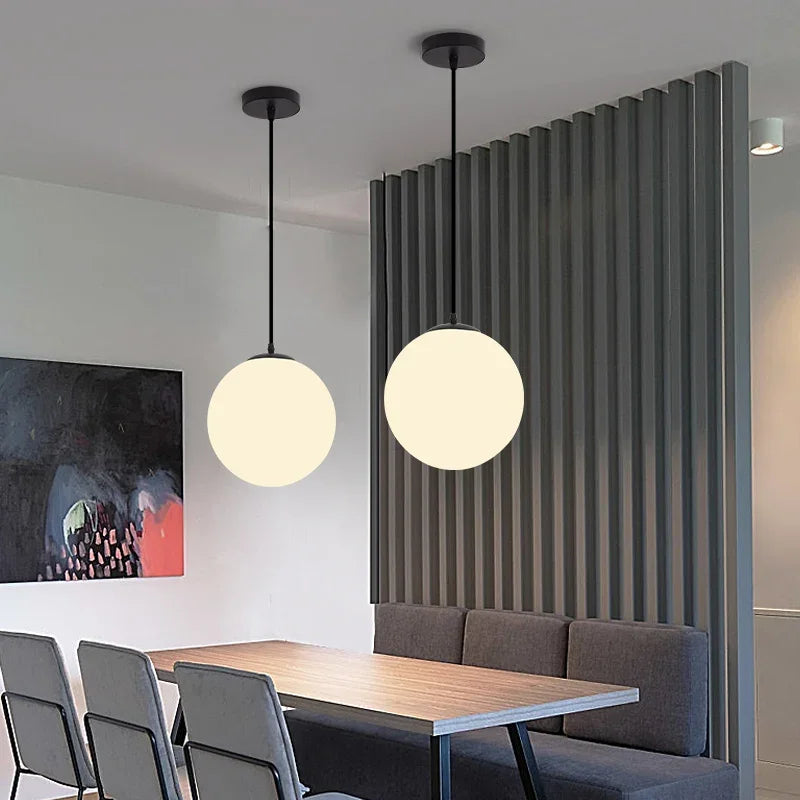 Suspension boule LED design moderne intérieur