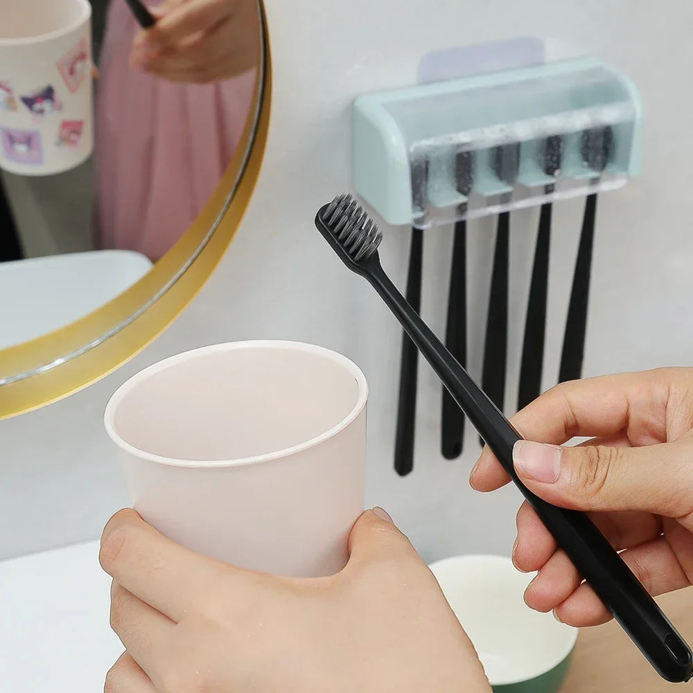 Couvercle hygiénique du support de brosses à dents mural