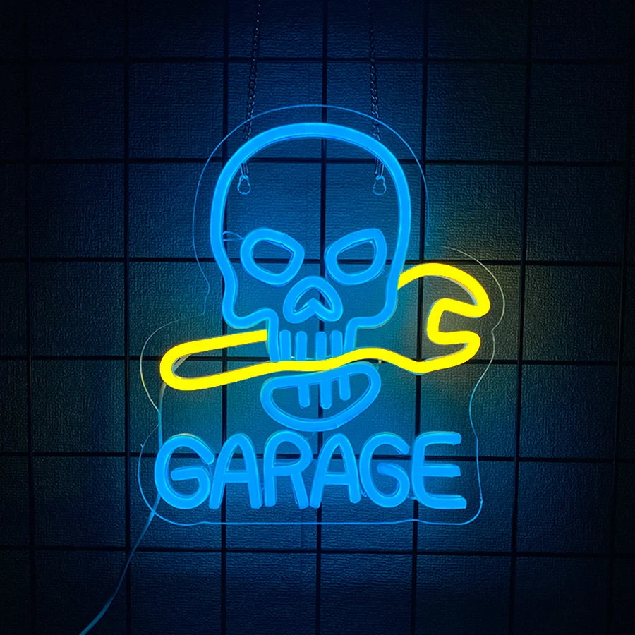 Détail de l'enseigne lumineuse camion allumée