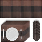 Set de table en vinyle tissé jaune sur table en bois