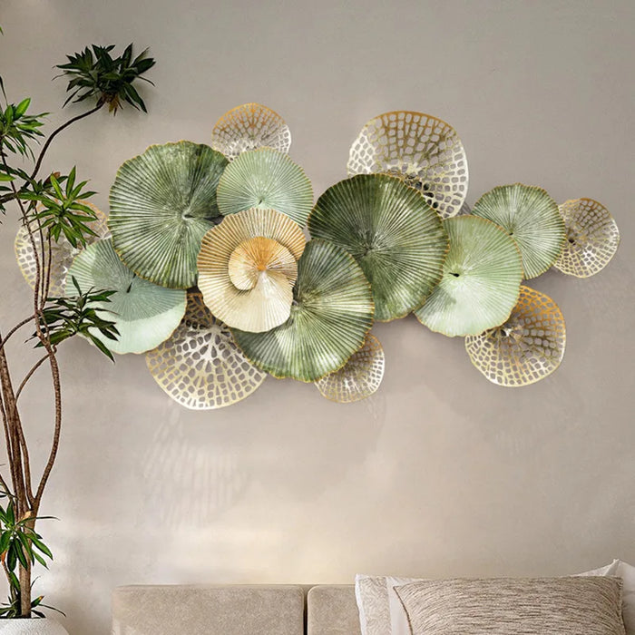 Décoration murale fleurs en métal gris clair 120cm - Suspension artistique moderne pour salon