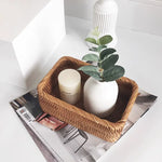 Panier en osier et rotin vert pour rangement pain