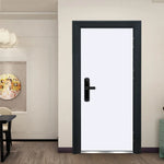 Autocollant posé sur une porte d'entrée moderne
