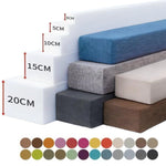 Remplisseur de matelas en lin gris pour tête de lit sur un lit moderne