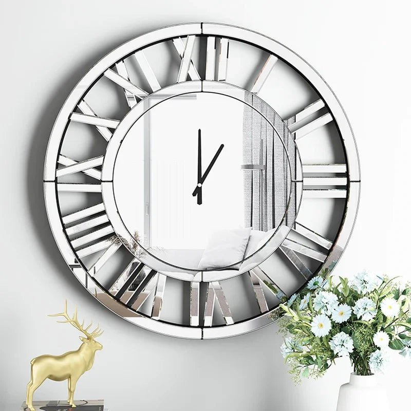 Horloge murale design argenté 60 cm vue d'ensemble