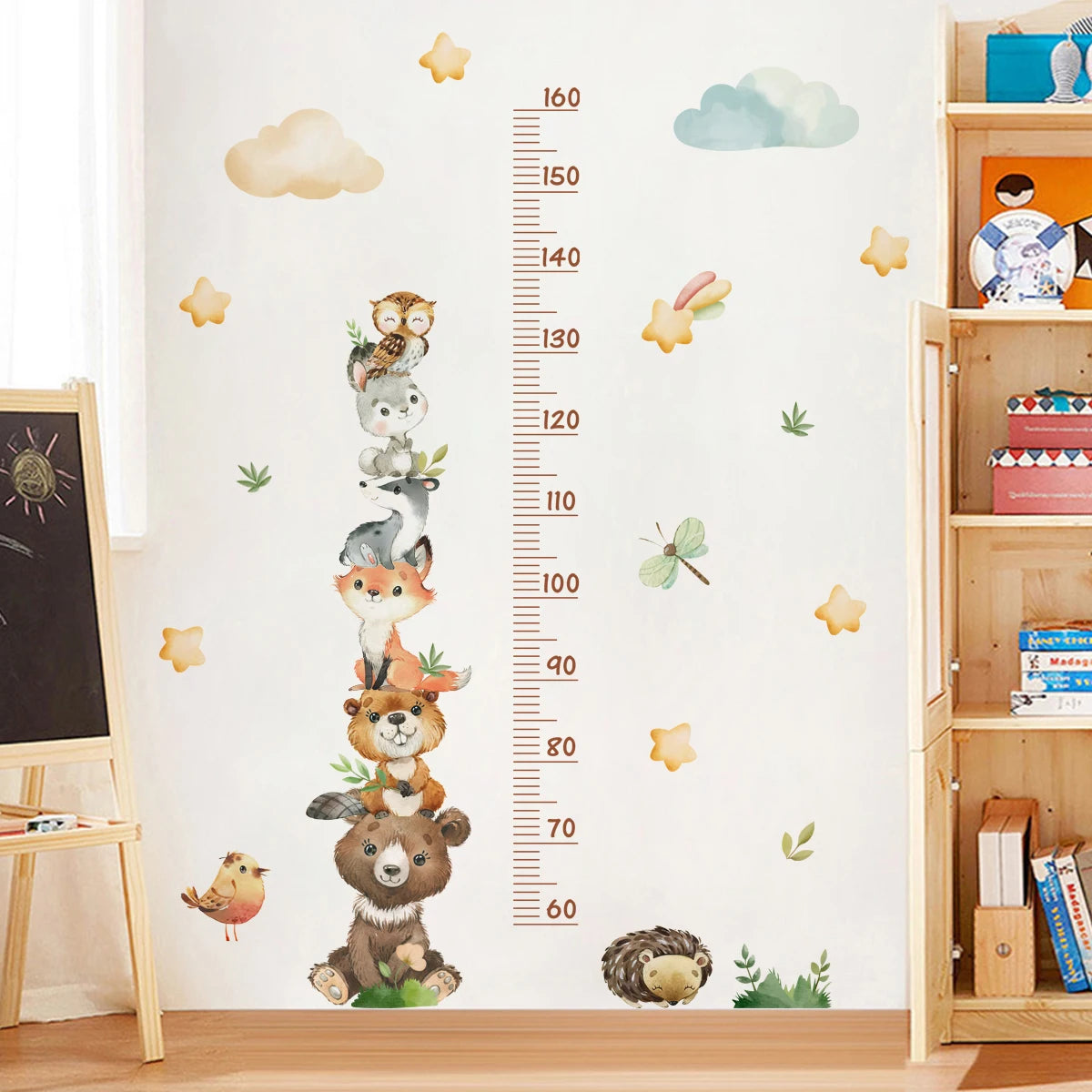 Autocollant girafe style aquarelle sur mur beige