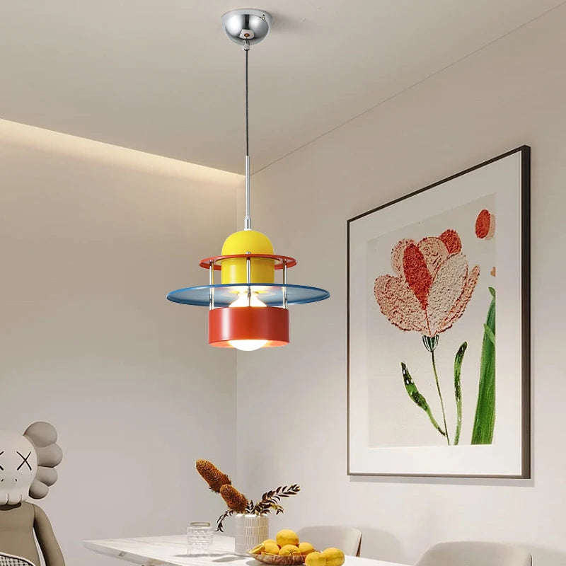 Lampe suspendue Memphis bleue avec abat-jour métallique