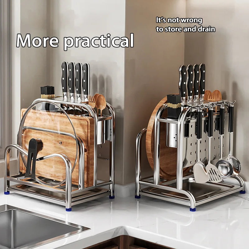 Porte-couteau multifonctionnel en acier inoxydable bleu profond sur un comptoir de cuisine moderne