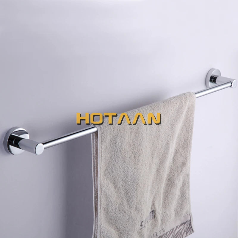 Détail du crochet intégré sur le porte-serviettes