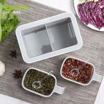 Étagère murale avec pots d'épices organisés