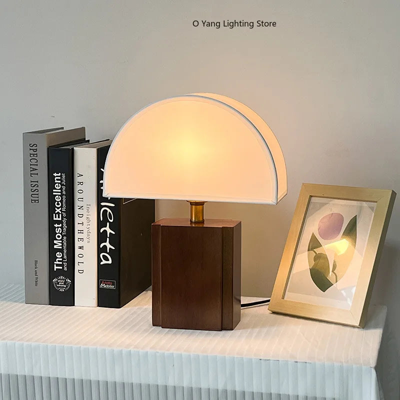 Lampe de chevet bois massif abat-jour bleu design scandinave