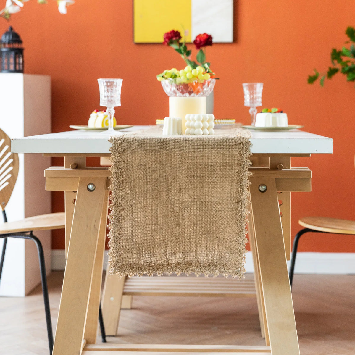 Nappe de table en lin gris clair pour décoration élégante