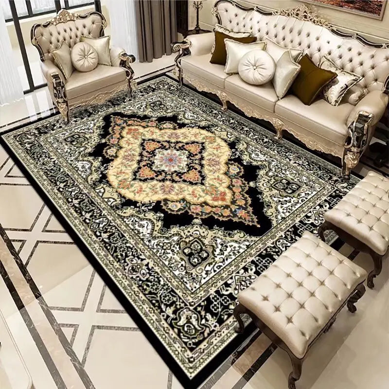 Ce tapis persan ornemental apporte une touche d'élégance dans ce salon aux meubles haut de gamme.
