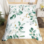 Housse de couette verte sauge imprimée feuilles d'eucalyptus sur un lit