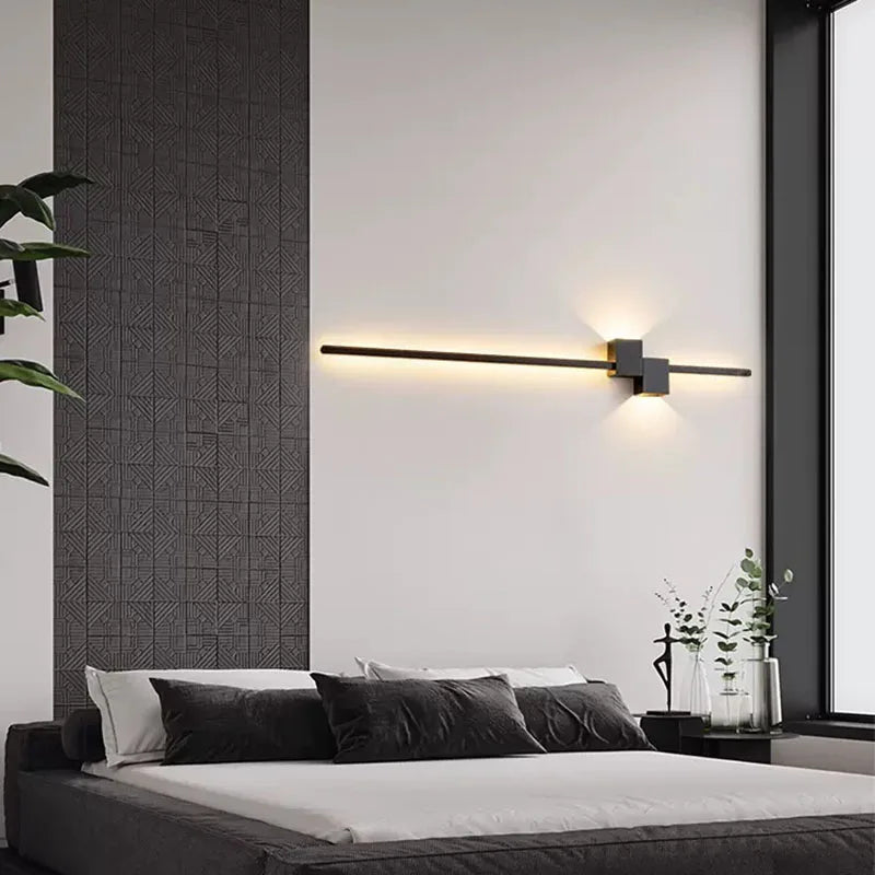 Détail de l'abat-jour en aluminium de l'applique murale