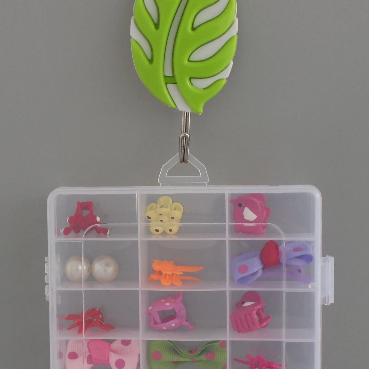 Organisateur moderne pour boucles d'oreilles et perles