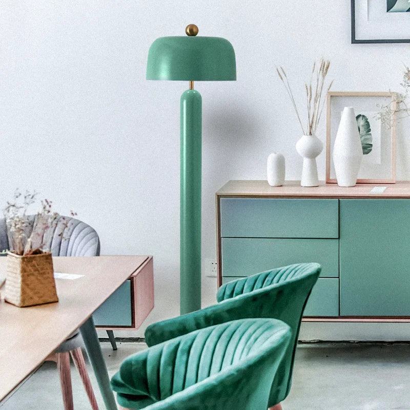 Lampadaire champignon design nordique vert de côté