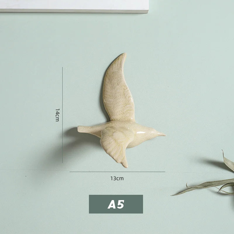 Effet 3D de l'oiseau en céramique sous différents angles de lumière