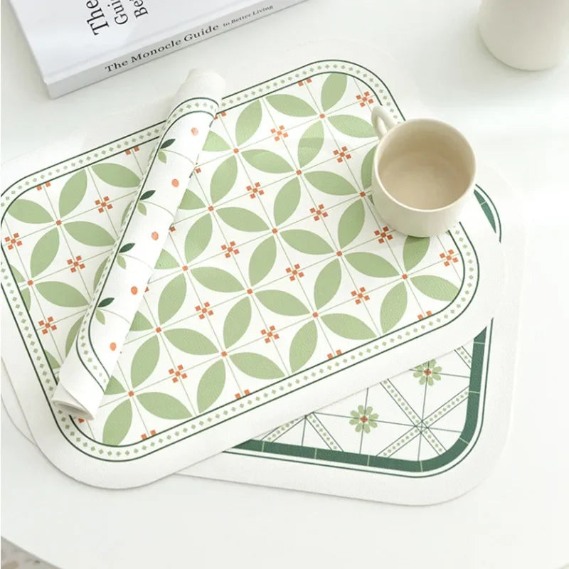 Lot de 2 napperons verts motif litchi