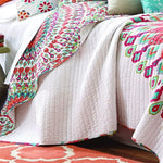 Détail du tissu coton lavé matelassé