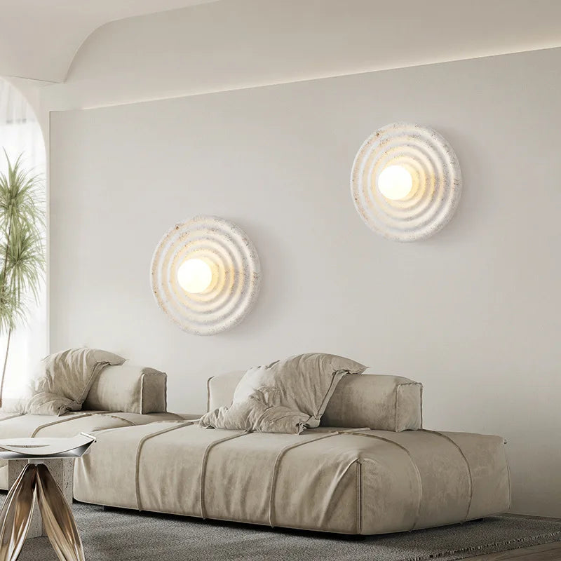 Applique murale blanche laiteux avec éclairage LED chaud