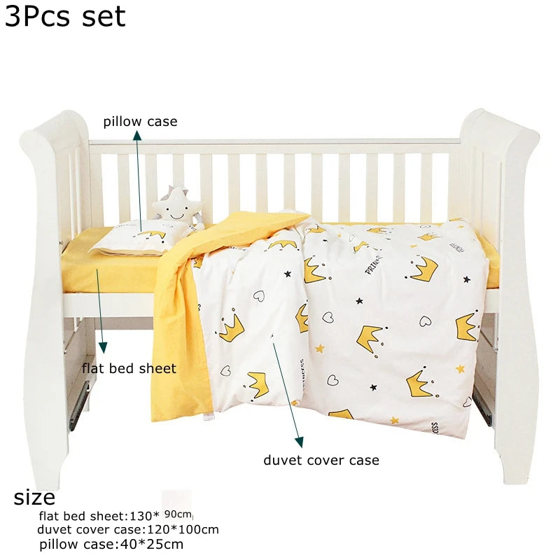 Taie d'oreiller assortie à l'ensemble literie bébé