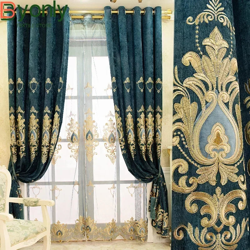 Rideau en velours brodé rouge occultant pour salon