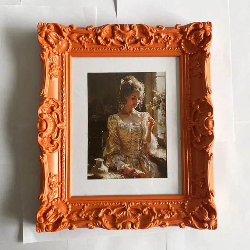 Cadre photo mural gris clair design sculpté en relief