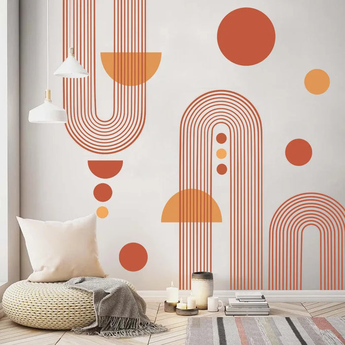 Décalcomanie murale en arc géométrique noir sur un mur de salon moderne