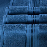 Serviette de bain bleue absorbante salle de bain