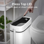 Poubelle de salle de bain design mince blanc et noir