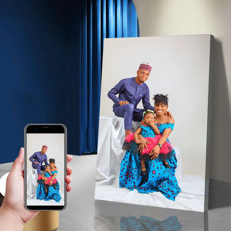 Photo personnalisée imprimée sur toile avec cadre rouge