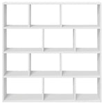 Étagère cube murale dans une chambre avec rangements organisés