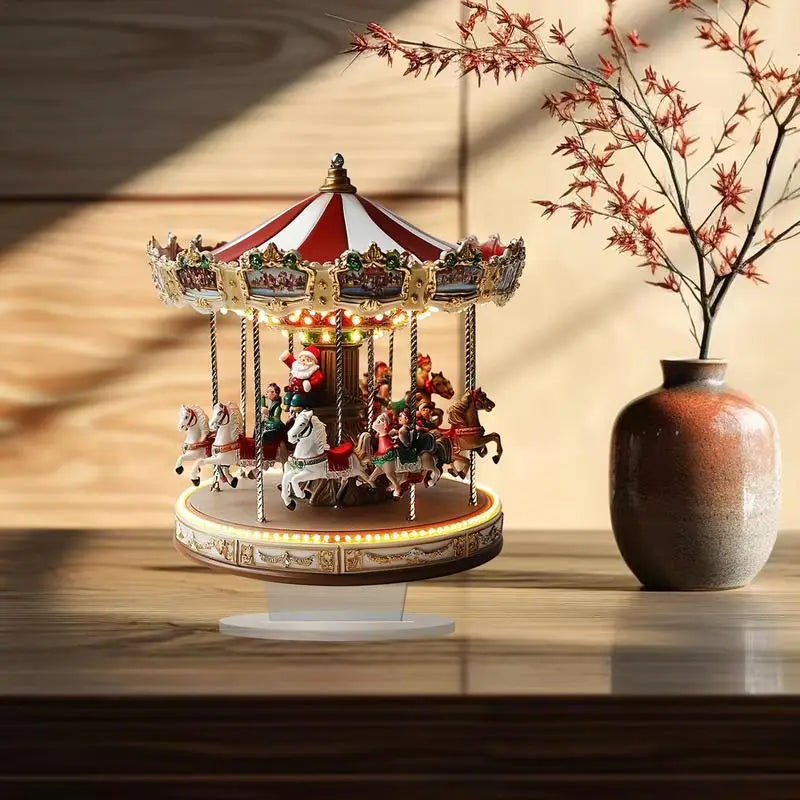 Carrousel de Noël blanc posé sur une cheminée