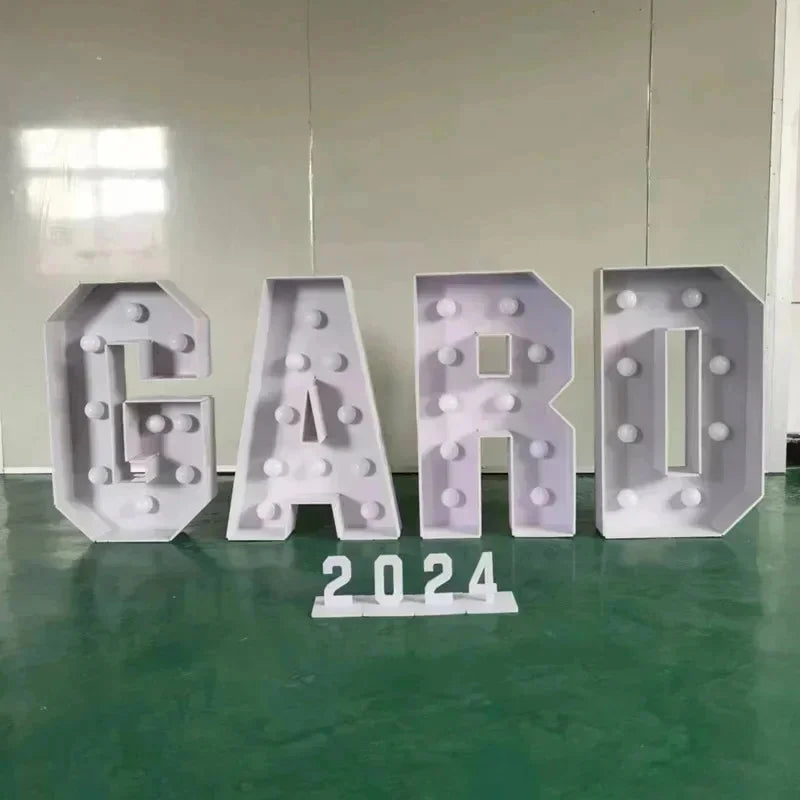 Lettre lumineuse géante LED 100 cm argent