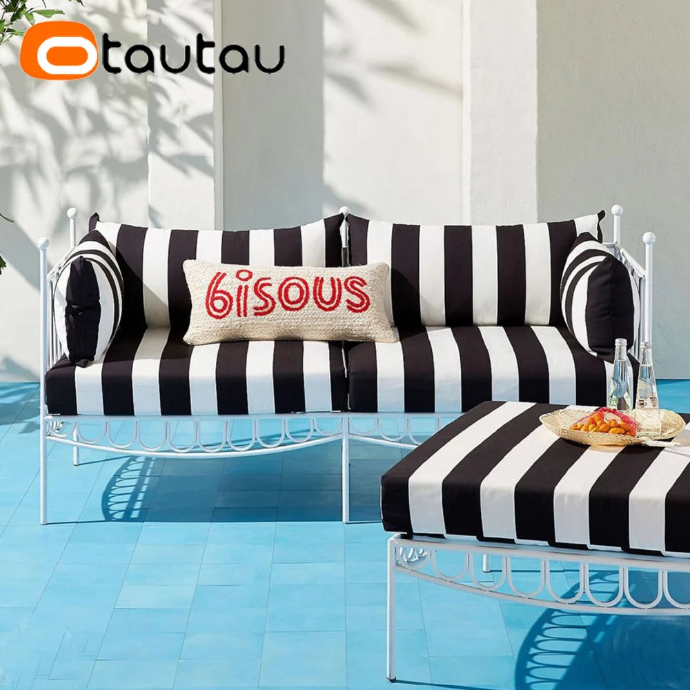 Housse de coussin d'extérieur Oxford rayé bleu sur chaise de jardin