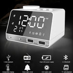 Horloge réveil design dans différentes couleurs disponibles