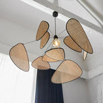 Vue de côté montrant le design pendentif et le cordon d'installation