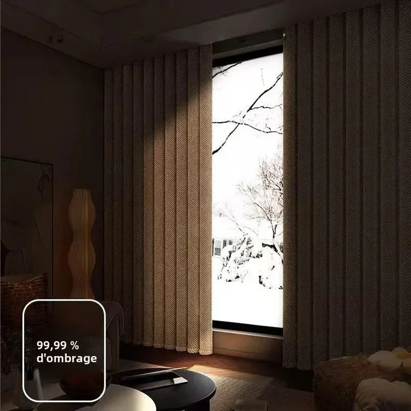 Rideaux occultants pour salon avec efficacité d'ombrage à 99,99 %, idéal pour une ambiance chaleureuse et intime. Parfaits pour les fenêtres panoramiques, ces rideaux garantissent une obscurité optimale et une réduction significative de la luminosité extérieure. Solution idéale pour améliorer le confort de votre espace intérieur.
